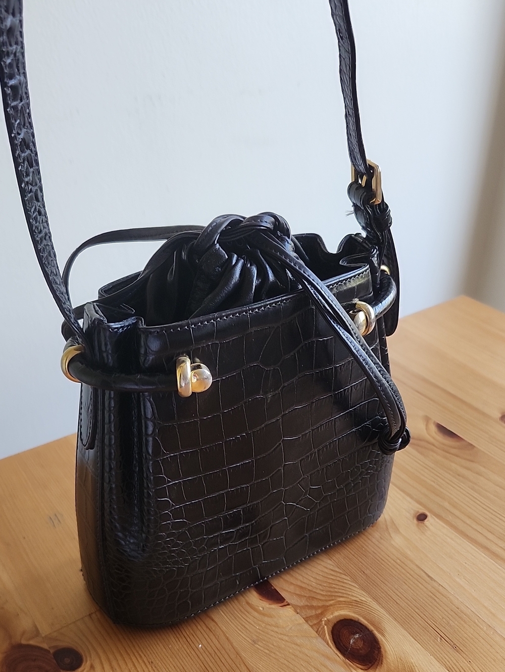 Vintage Bally Leather Croc Embossed Crossbody Bag